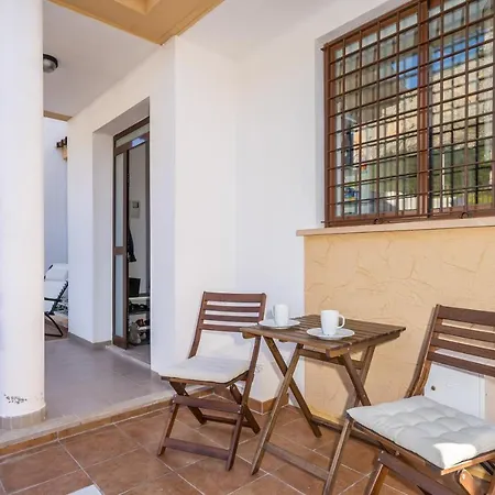 Leth House בית נופש פולופ